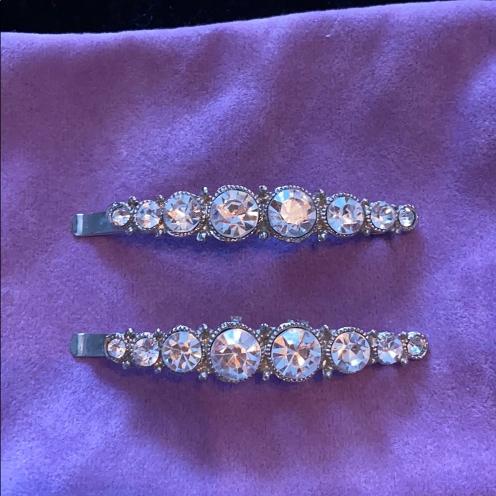 Set of two hair pins, French clip. Super cute